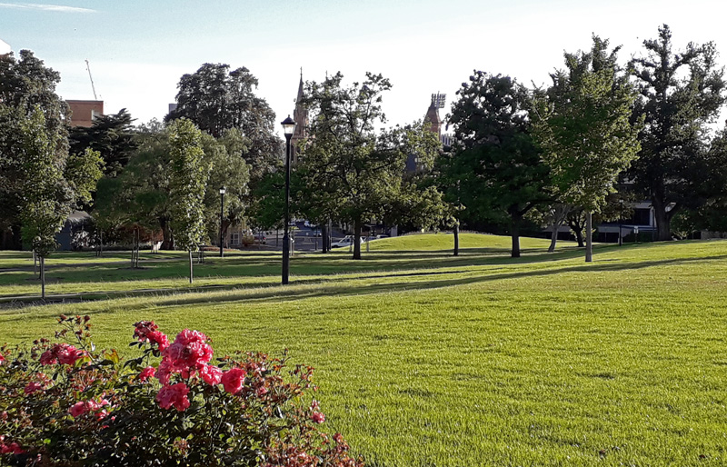 Adelaide, Stadt des Parks und der Kirchen