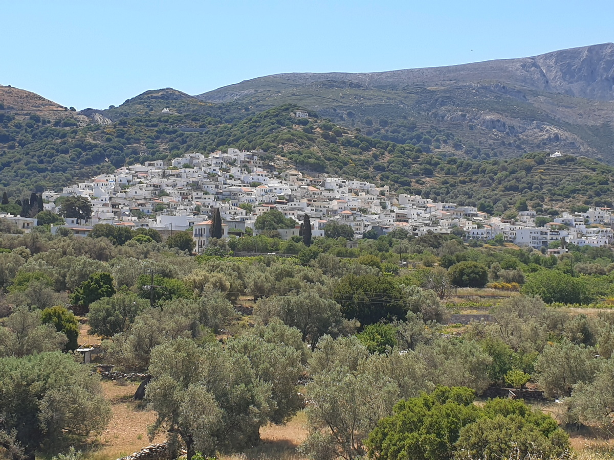 Panoramablick des Dorfes Filoti - Insel Naxos, Griechenland
