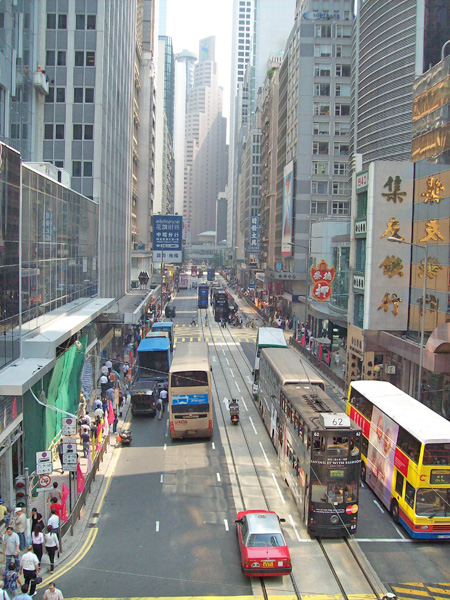 Central Escalator Hongkong - Leben links und recht des Escalators in Hongkong