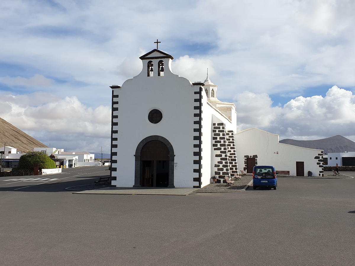 Mancha Blanca, Wallfahrtskirche Ermita de las Dolores - Lanzarote - Kanarische Inseln - Spanien