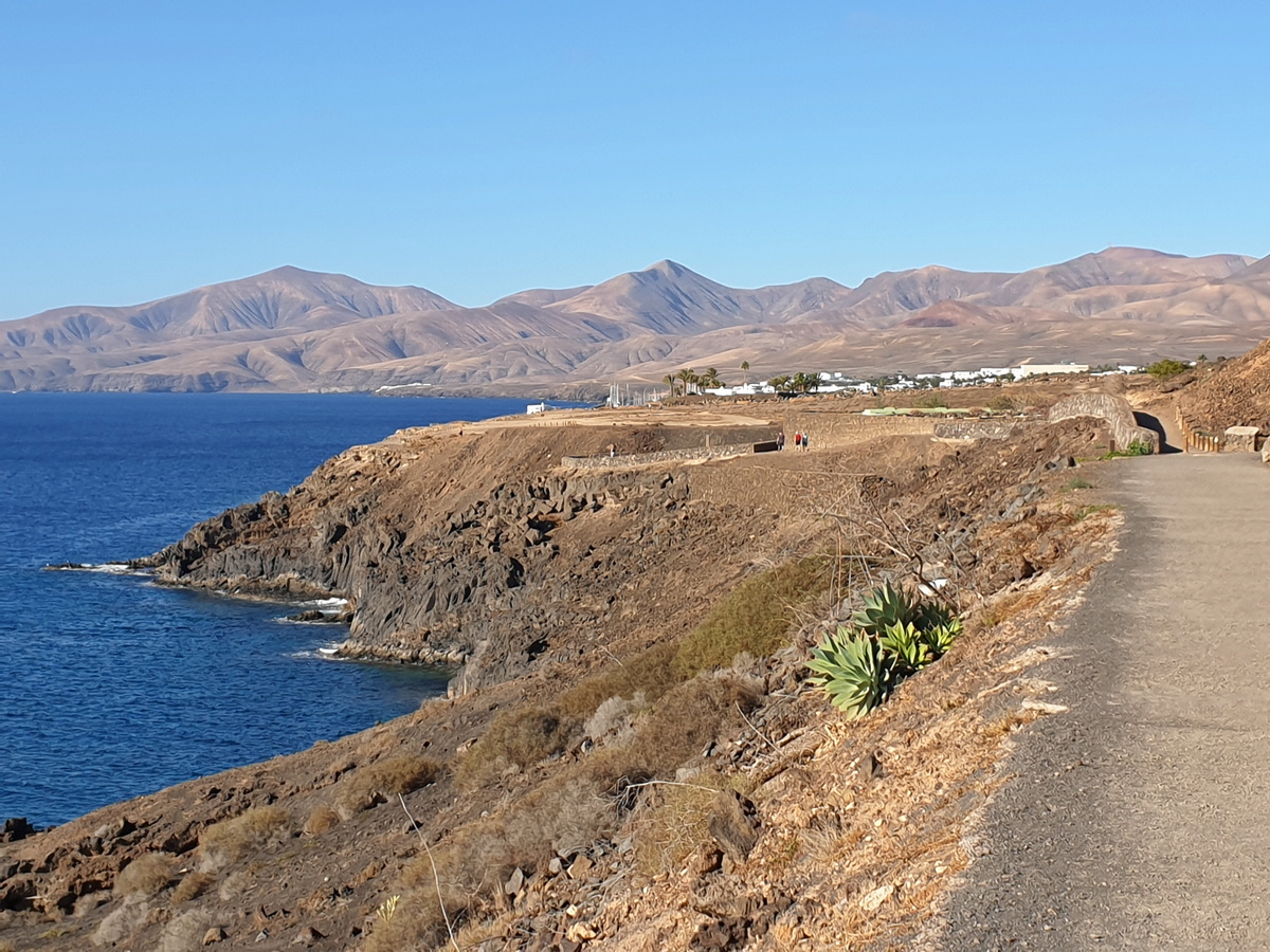 Wanderung von Puerto del Carmen nach Puerto Calero