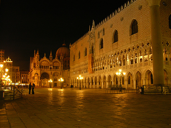 Venedig bei Nacht Plazzetta San Marco - Palazzo Ducale